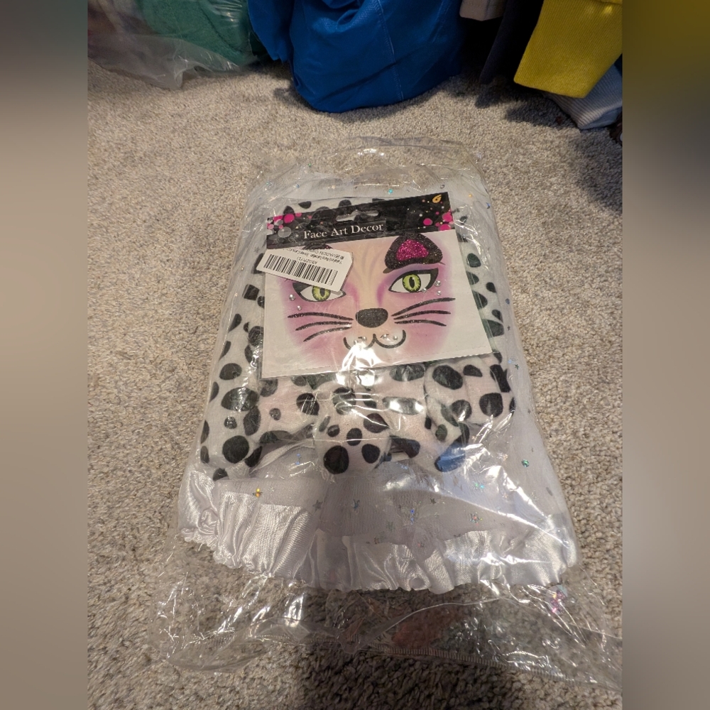 Size 2-4 dalmatian costume/tutu